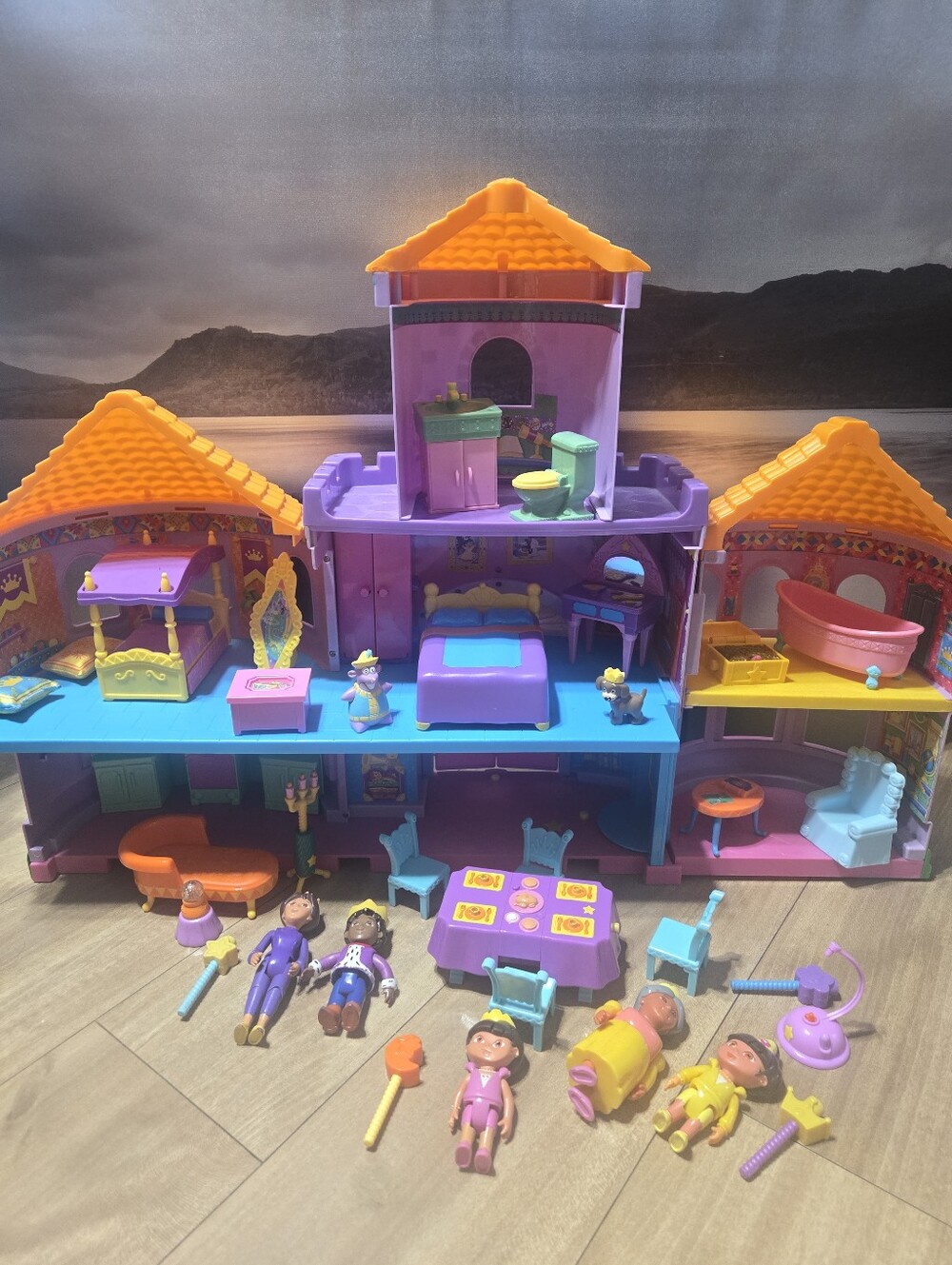 Kids Castle Playset with Dolls - Dora Exploradora